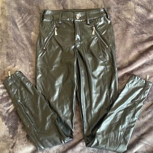 Guess Black Faux-Leather Pants 🖤